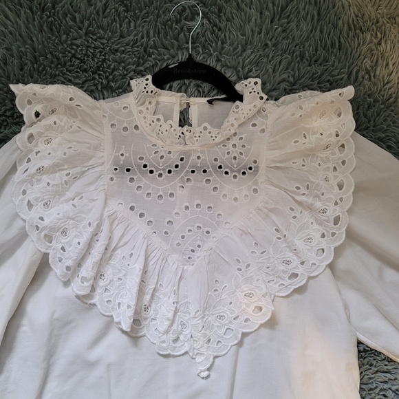 SHEIN eyelet Ruffle Trim blouse - Picture 2 of 16